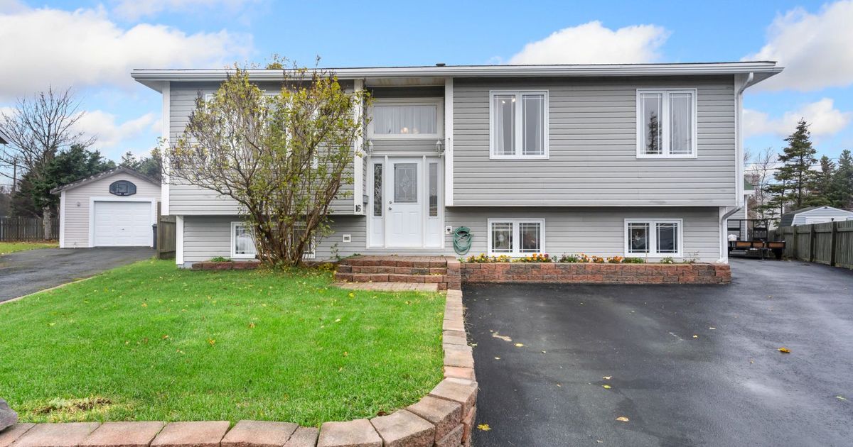 A bungalow for sale in Mount Pearl, Newfoundland
